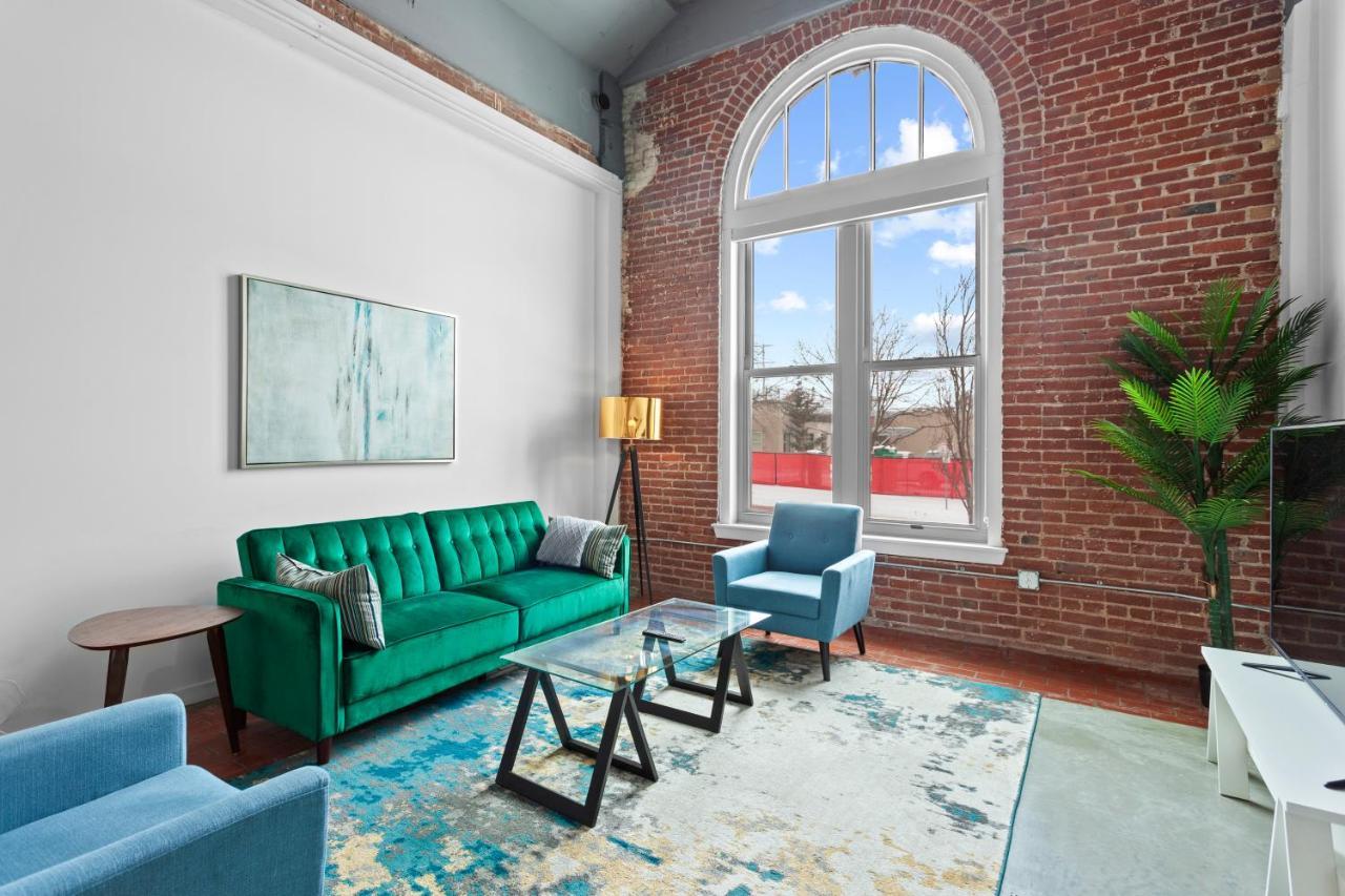Frontdesk Historic Kcy Flats With Rooftop Deck Kansas City Exterior foto